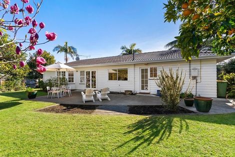 Photo of property in 6 Adonis Place, Half Moon Bay, Auckland, 2012