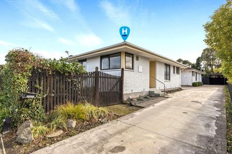 Photo of property in 1/12 Camrose Place, Ilam, Christchurch, 8041