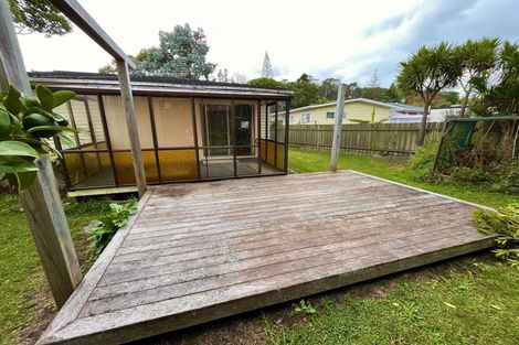 Photo of property in 5 Arosa Place, Forrest Hill, Auckland, 0620