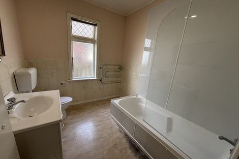 Photo of property in 38 Kauri Street, Miramar, Wellington, 6022