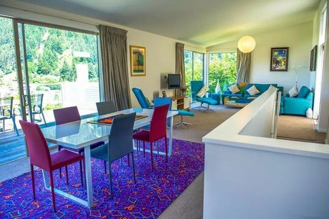 Photo of property in 6 Duncan's Place, Queenstown, 9300