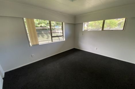 Photo of property in 5 Carbine Court, Awapuni, Palmerston North, 4412