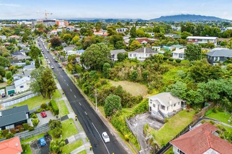 Photo of property in 10 Lorna Street, Lynmouth, New Plymouth, 4310