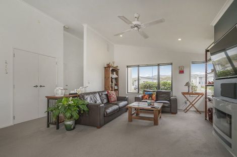 Photo of property in 18 Captain Wood Avenue, Whitianga, 3510