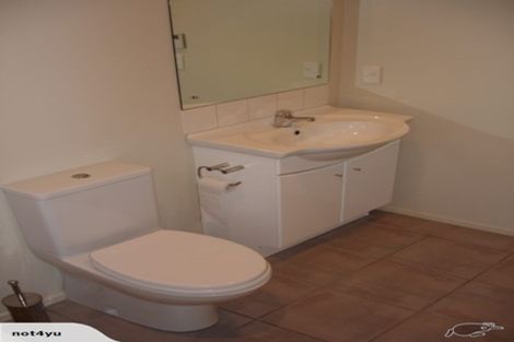 Photo of property in 90 Kentwood Drive, Woodridge, Wellington, 6037