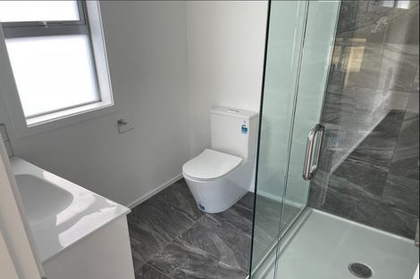 Photo of property in 9 Buddle Road, Wallaceville, Upper Hutt, 5018