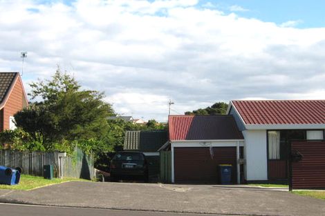 Photo of property in 1/22 Devonshire Road, Unsworth Heights, Auckland, 0632