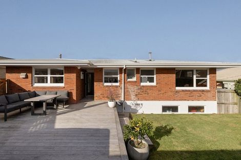 Photo of property in 25 Short Street, Otumoetai, Tauranga, 3110