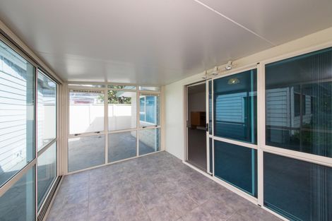 Photo of property in 165a Russell Street, Palmerston North, 4414