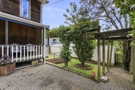 Photo of property in 476 Stokes Valley Road, Stokes Valley, Lower Hutt, 5019