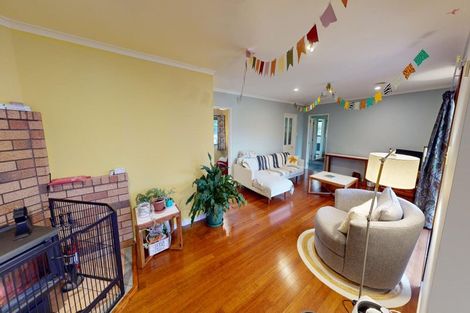 Photo of property in 24 Cashmere Drive, Fitzherbert, Palmerston North, 4410