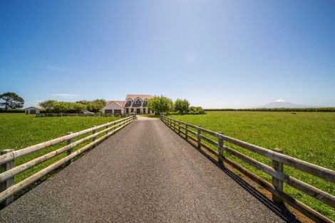 Photo of property in 335 Waihi Road, Hawera, 4673