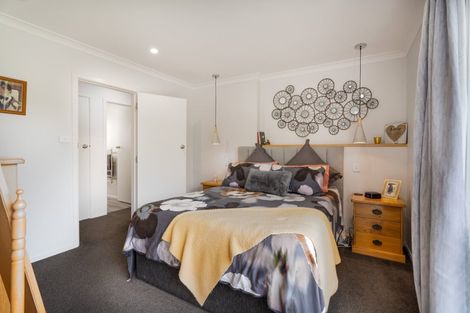 Photo of property in 4 Langwell Place, Papakowhai, Porirua, 5024