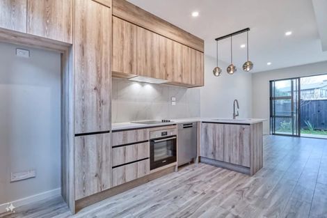 Photo of property in 6/67 Kervil Avenue, Te Atatu Peninsula, Auckland, 0610