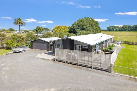 Photo of property in 4941 Orchard East Road, Ngatea, 3597