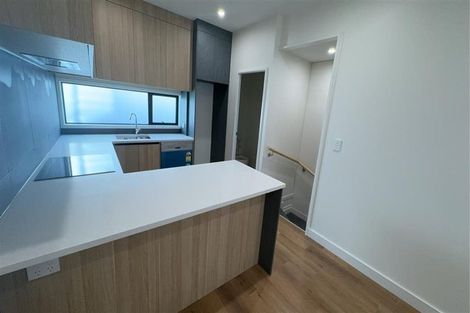 Photo of property in 16 Parkwood Avenue, Westgate, Auckland, 0614