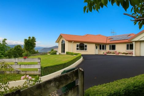 Photo of property in 85 Emerald Hill Drive, Birchville, Upper Hutt, 5018