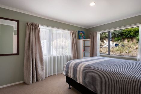 Photo of property in 42 Oteki Park Drive, Welcome Bay, Tauranga, 3112