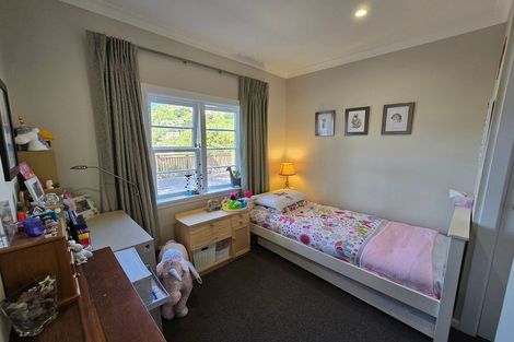 Photo of property in 10 Hathaway Avenue, Karori, Wellington, 6012
