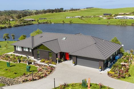 Photo of property in 29 Daniel Parade, Mangawhai, 0975