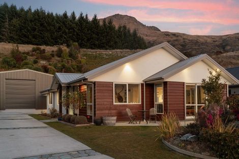 Photo of property in 36 Risinghurst Terrace, Lower Shotover, Queenstown, 9304