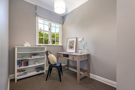 Photo of property in 54 Waterloo Crescent, Hokowhitu, Palmerston North, 4410