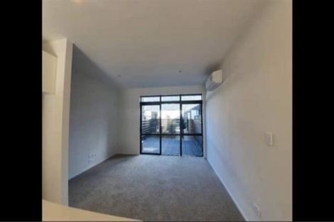 Photo of property in 32 Tahuhu Road, Mount Wellington, Auckland, 1062