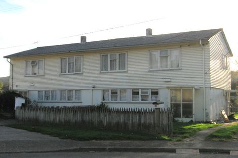 Photo of property in 11 Eldon Grove, Taita, Lower Hutt, 5019