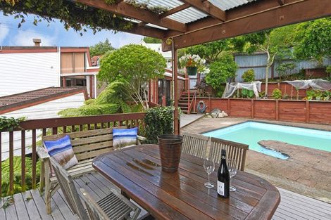 Photo of property in 9 Hobbit Lane, Pinehaven, Upper Hutt, 5371