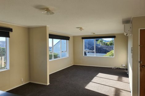 Photo of property in 159 Mark Avenue, Grenada Village, Wellington, 6037