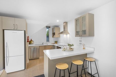 Photo of property in 547 Barbadoes Street, Edgeware, Christchurch, 8013