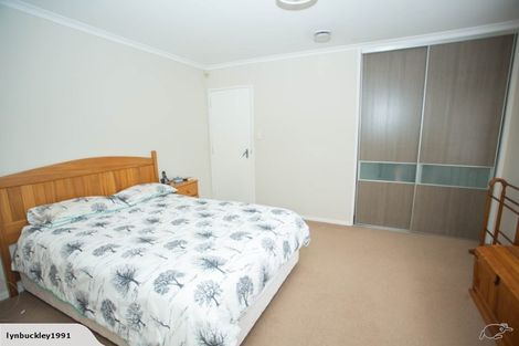 Photo of property in 2 Matuhi Rise, Henderson, Auckland, 0612