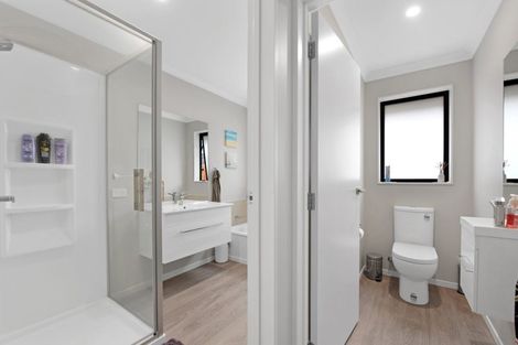 Photo of property in 100 Iwa Street, Mapua, 7005