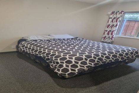 Photo of property in Sandbar Cove, 2/103 Mana Esplanade, Paremata, Porirua, 5026