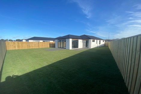 Photo of property in 7 Oakleigh Street, Woodend, 7610