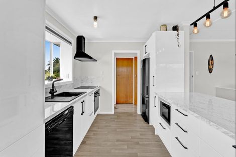 Photo of property in 8a Tybalt Street, Stratford, 4332