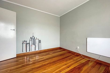 Photo of property in 21 Brocas Avenue, Hillcrest, Hamilton, 3216