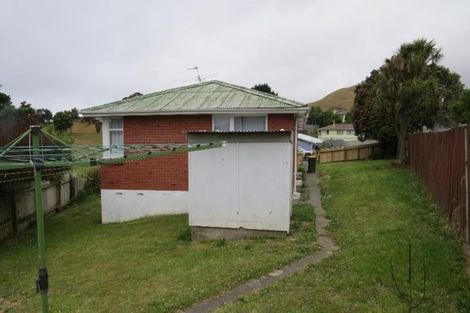 Photo of property in 25 Natone Street, Waitangirua, Porirua, 5024