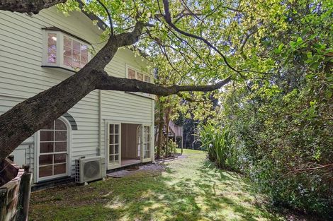 Photo of property in 2/161 Hinemoa Street, Birkenhead, Auckland, 0626