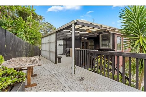 Photo of property in 1/33 Sapphire Place, Bayview, Auckland, 0629