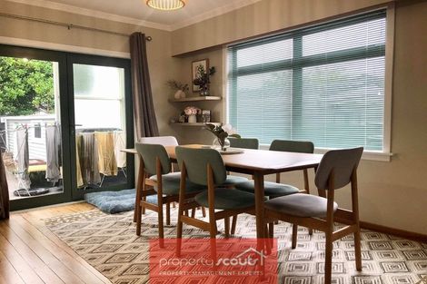 Photo of property in 38 Record Street, Fitzroy, New Plymouth, 4312