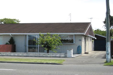 Photo of property in 1/320a Estuary Road, South New Brighton, Christchurch, 8062