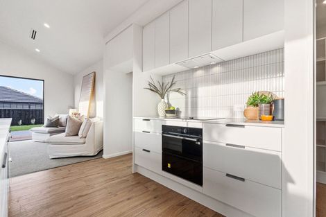 Photo of property in 1 Hobbs Lane, Harewood, Christchurch, 8051