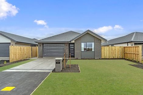 Photo of property in 6 Mccahon Lane, Rolleston, 7615