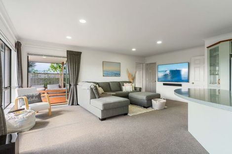 Photo of property in 338 Waterways Parade, Pauanui, Hikuai, 3579