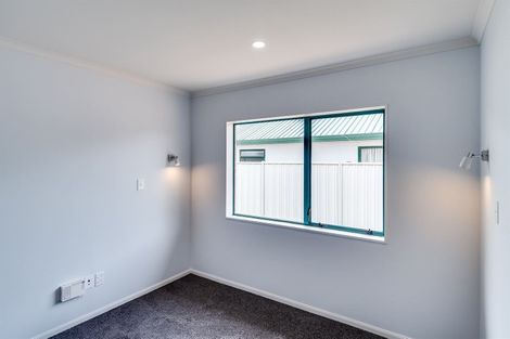 Photo of property in 5 Montague Way, Taradale, Napier, 4112