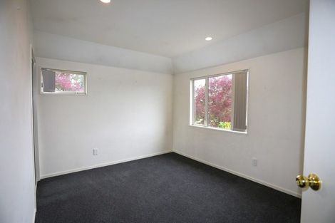 Photo of property in 36 Berkshire Drive, Avonhead, Christchurch, 8042