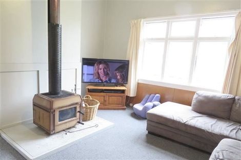 Photo of property in 6 Howard Street, Gore, 9710