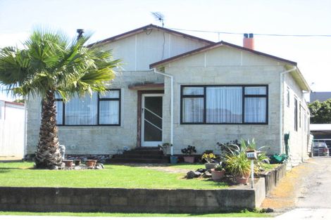 Photo of property in 129 Hakanoa Street, Huntly, 3700