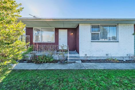 Photo of property in 1/172 Bowhill Road, New Brighton, Christchurch, 8083